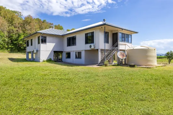 25 Lions Lookout Road, Blackrock, Qld 4850
