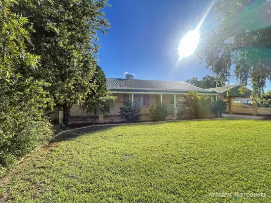 25 Margaret Street, Cobar, NSW 2835