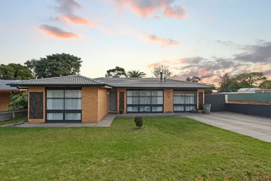 25 Meadow Way, Hackham West SA 5163-Image
