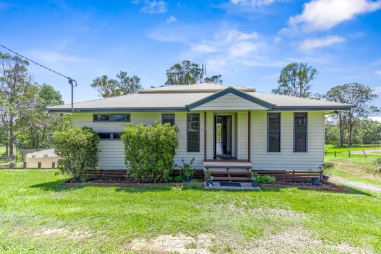25 Megan Road, Southside, Qld 4570