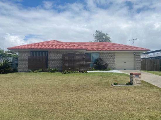 25 Merlin Drive, Urangan, Qld 4655