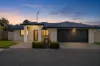 25 Murray Lane, The Range, Qld 4700