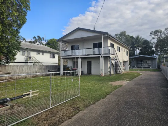 25 Norham Road, Ayr, Qld 4807