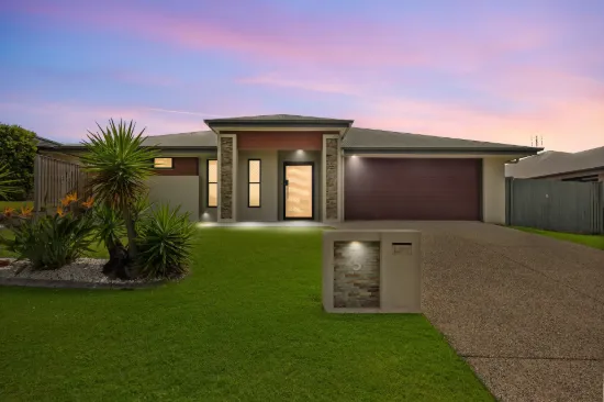 25 Parklands Boulevard, Wondunna, Qld 4655