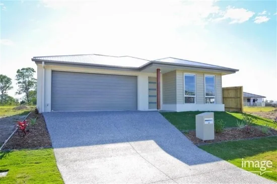 25  PARKSIDE AVENUE, Arundel, Qld 4214