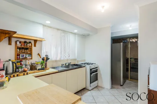 25 Parkway Gardens, Parmelia, WA 6167-Image