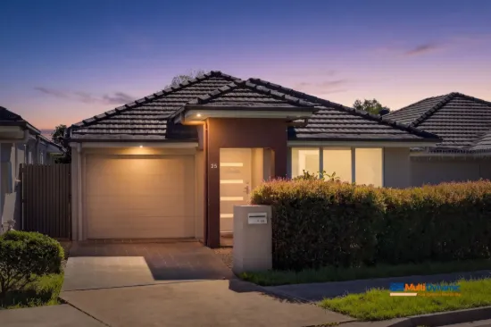 25 Perkins Drive, Oran Park, NSW 2570