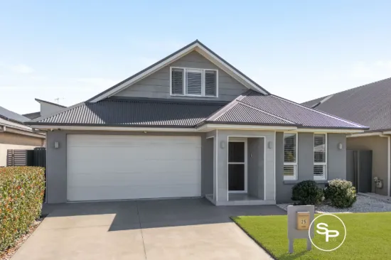 25 Phillips Avenue, Oran Park, NSW 2570