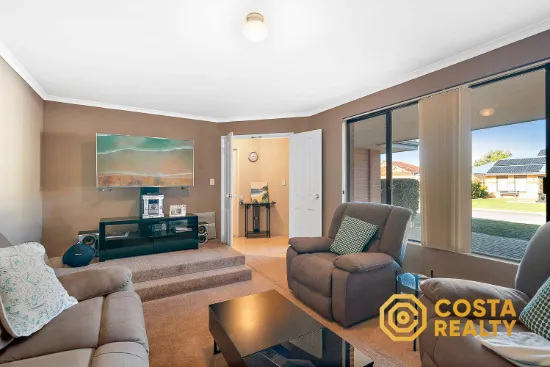 25 Pinaster Boulevard, Canning Vale, WA 6155
