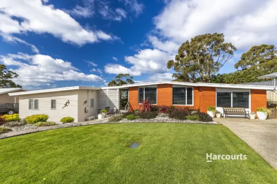 25 Pineleigh Street, Penguin, Tas 7316