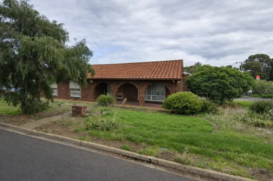 25 Radcliffe Grove, Christie Downs, SA 5164