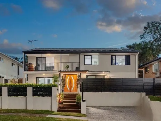 25 Raintree Street, Mansfield, Qld 4122