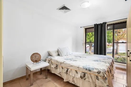 25 Restwell Road, Bossley Park NSW 2176-Image
