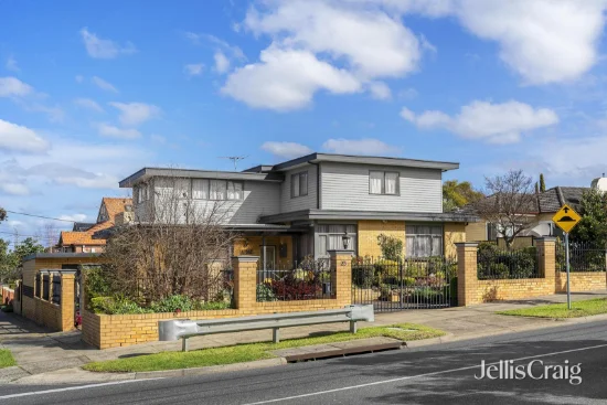 25 Rosehill Road, Essendon West, Vic 3040