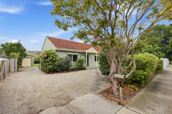 25 Scarlet Street, Mordialloc, Vic 3195