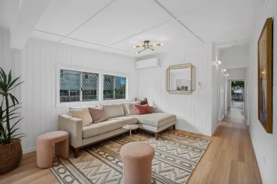 25 Seventh Street, Railway Estate, Qld 4810