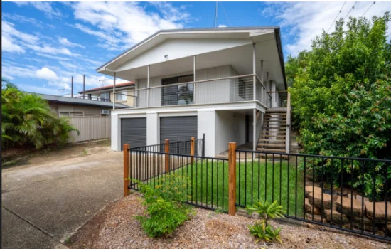 25 Sunbird Ave, Paradise Point, Qld 4216