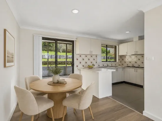 25 Taylor Avenue, Wentworth Falls, NSW 2782-Image