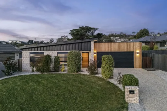 25 Tenzing Drive, St Leonards, Tas 7250