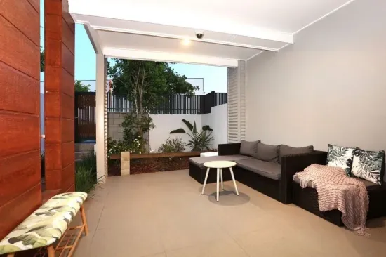25 The Crestway, Robina QLD 4226-Image