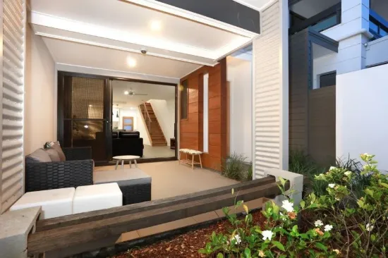 25 The Crestway, Robina QLD 4226-Image
