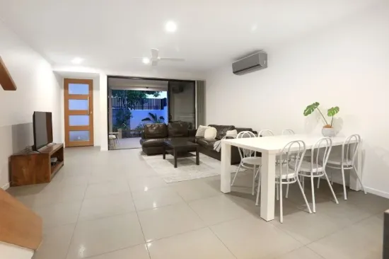 25 The Crestway, Robina QLD 4226-Image