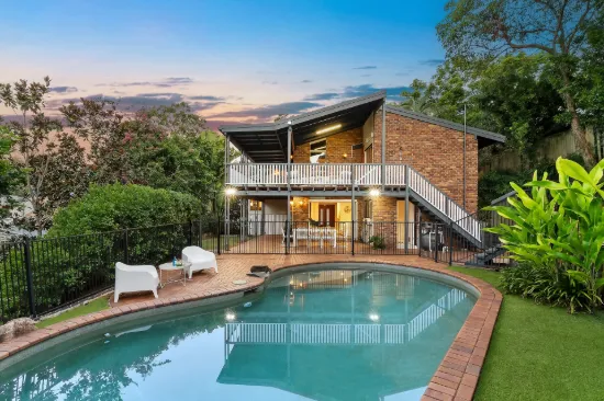 25 The Drive, Bardon, Qld 4065