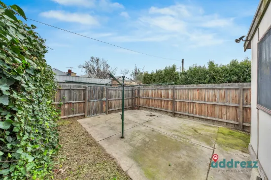 25 The Ridgeway, Kensington, Vic 3031-Image