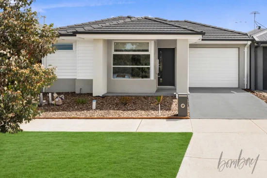 25 Titchfield Road, Donnybrook, Vic 3064 - For Sale