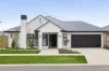 25 Tullamore Street, Gisborne, Vic 3437