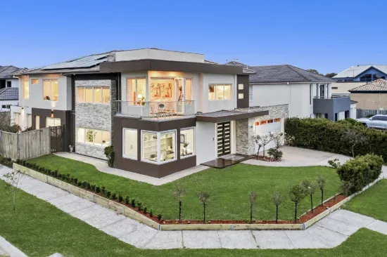 25 Waterside Drive, Waterways, Vic 3195