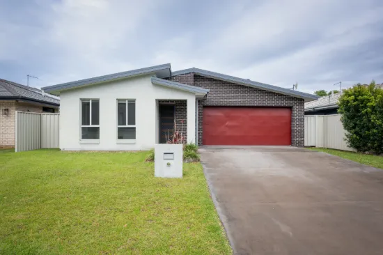 25 Waterways Drive, Sandy Beach, NSW 2456