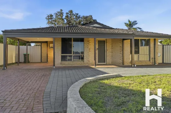 25 Woolerong Walk, Marangaroo, WA 6064