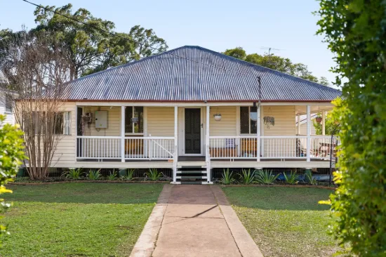 25 Yandilla Street, Pittsworth, Qld 4356