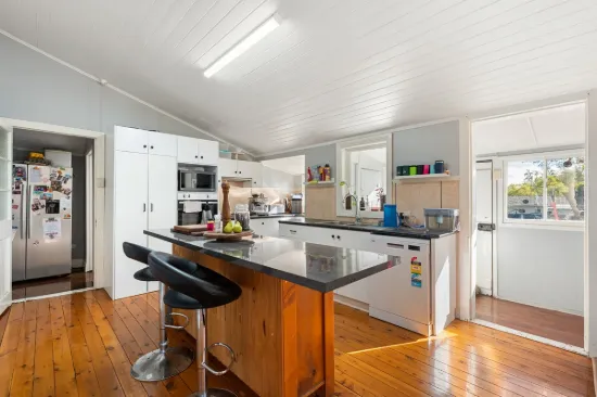 25 Yandilla Street, Pittsworth, Qld 4356-Image