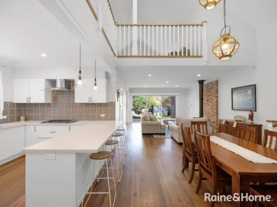 250 Peel Street, Bathurst, NSW 2795