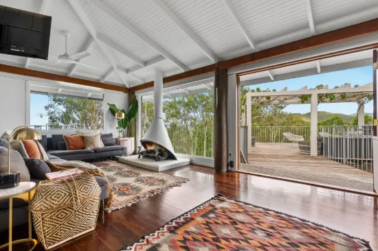 253 Woodward Road, Armstrong Creek, Qld 4520
