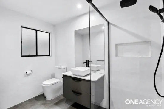 254 Esplanade, Pialba, Qld 4655-Image