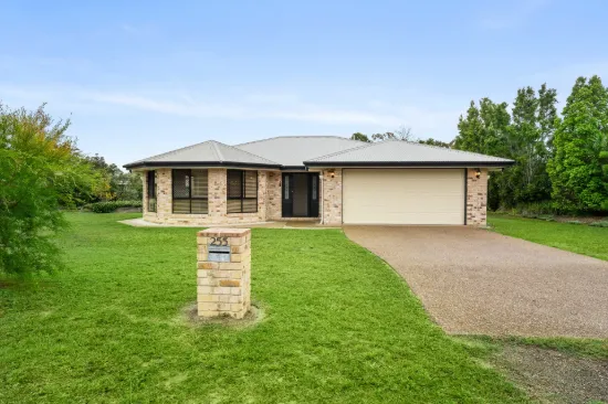 255 Woocoo Drive, Oakhurst, Qld 4650