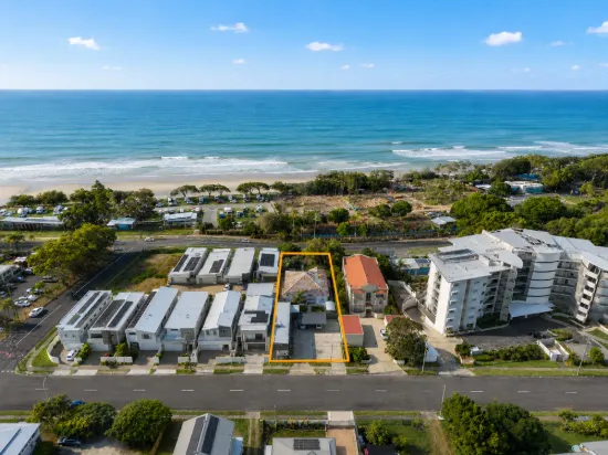 258 Esplanade and 42 Watson Street, Pialba, Qld 4655
