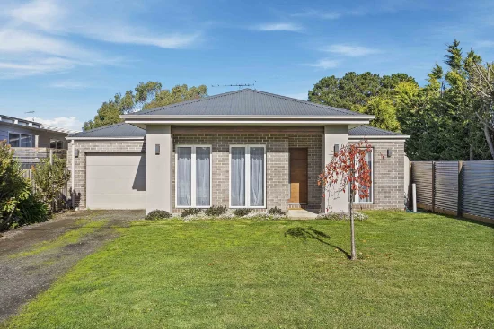 25A Walsh Street, Ballan, Vic 3342 - Sold