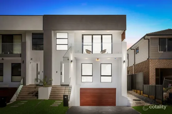 25B April Crescent, Grantham Farm, NSW 2765