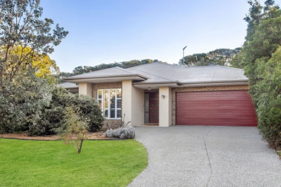 26 Beverley Hill Road, Somers, Vic 3927