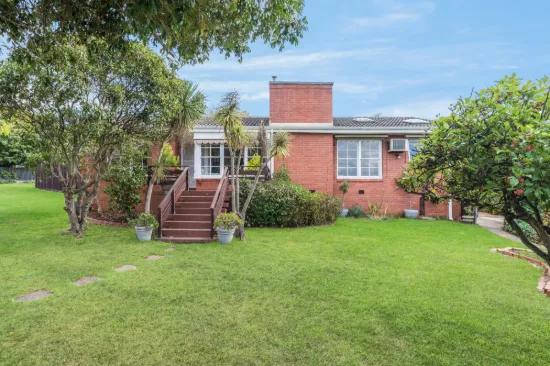 26 Bonsey Road, Highton, Vic 3216