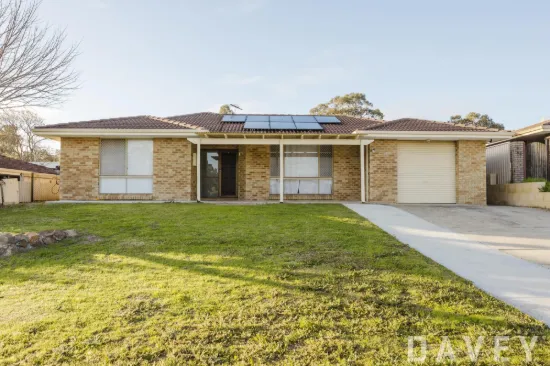 26 Brookland Crescent, Marangaroo, WA 6064