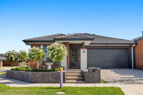 26 Caravan Parade, Berwick VIC 3806-Image