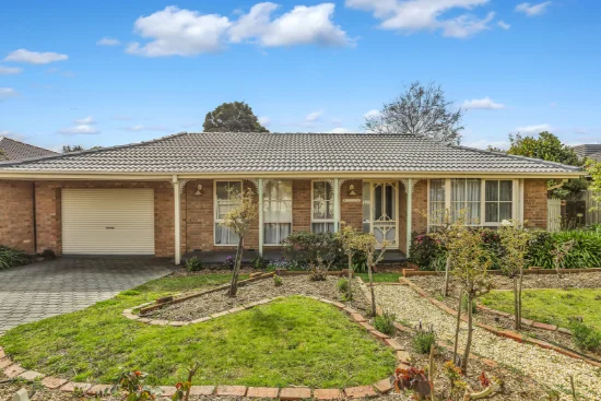 26 Clifton Way, Endeavour Hills, Vic 3802