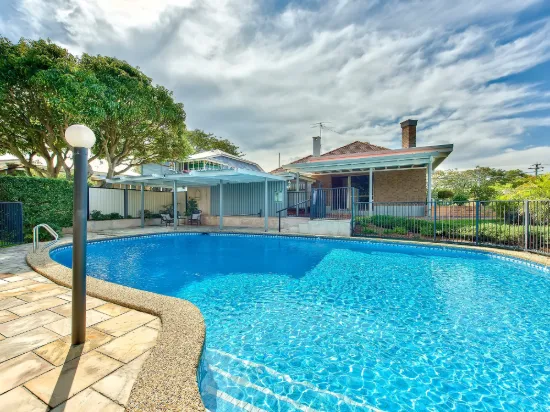 26 Clyde Road, Herston, Qld 4006-Image