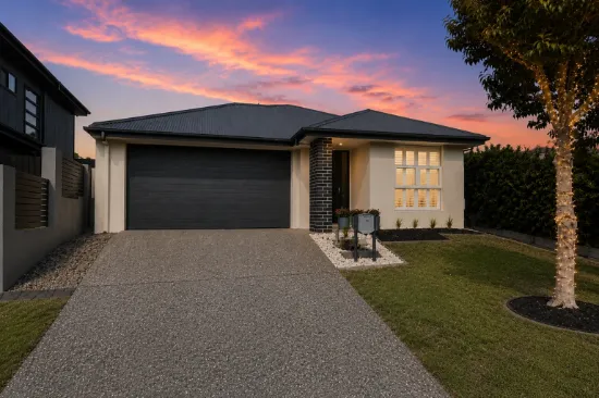 26 Crest Street, Narangba, Qld 4504