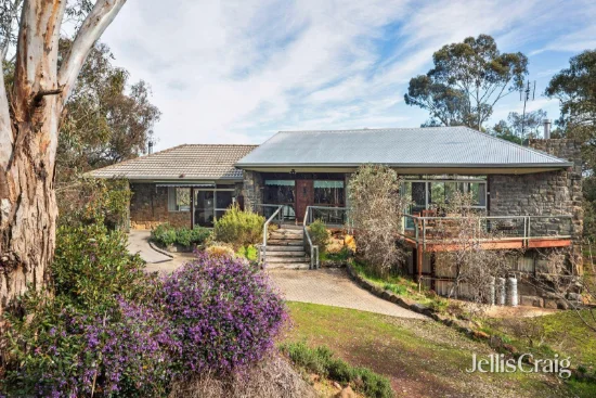 26 Dentrys Road, Newstead, Vic 3462